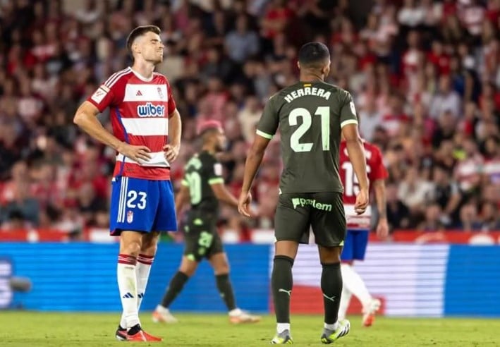 Soi kèo tài xỉu Girona vs Granada